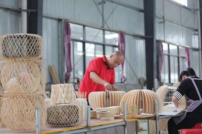 【粤桂协作】“融安制造” 小小竹制品撬动大市场，远销海外三十余国